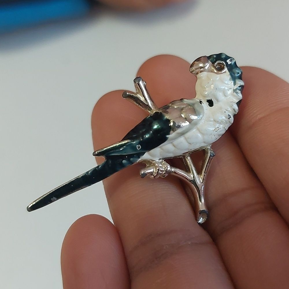 Vintage Blue Parrot Macaw Bird Brooch Pin